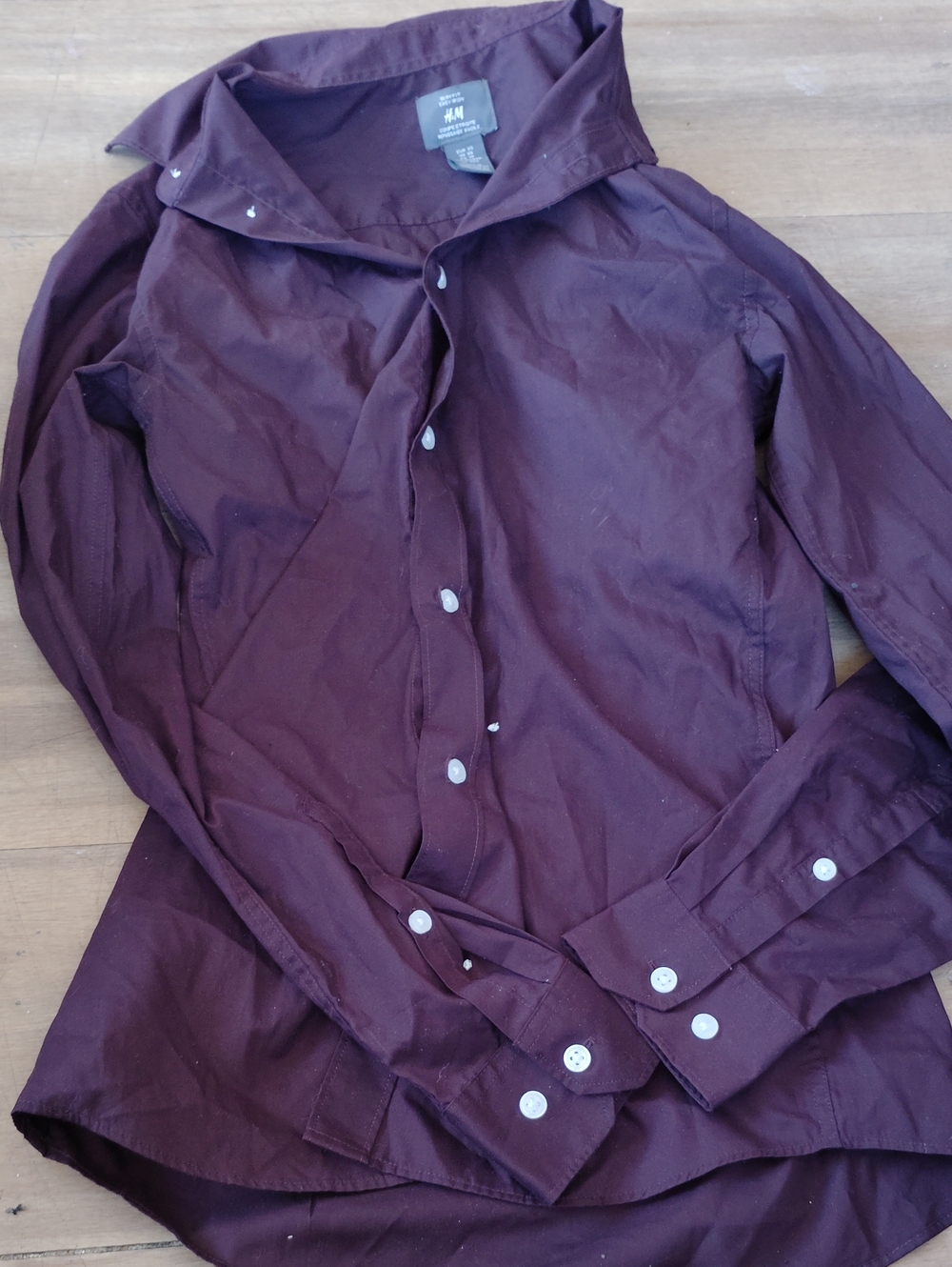 H&M Men's Button-Down Shirt in Plum Size Xs Burgundy